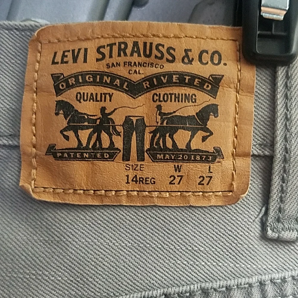 Levi's Jeans - Picture 4 of 5